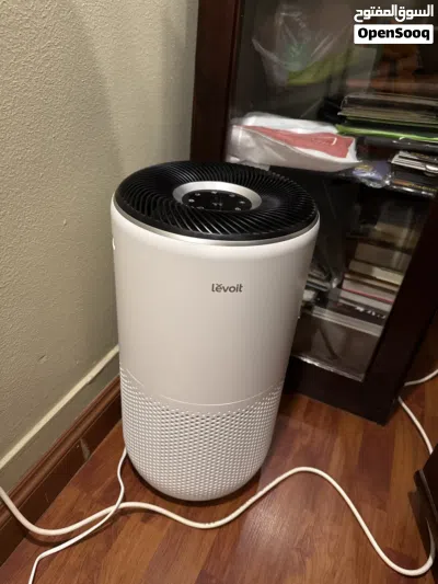 Levoit Air Purifier model 400 S 3
