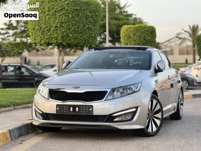Kia K5 EX 4