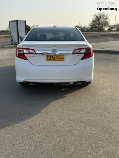 Toyota Camry XLE 4