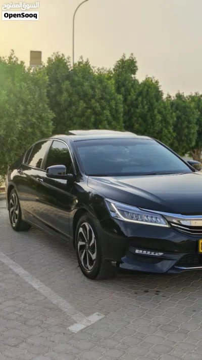 Honda Accord Touring 3