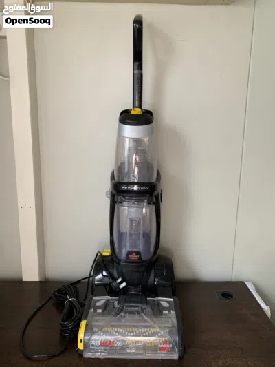 BISSEL CARPET CLEANER 2