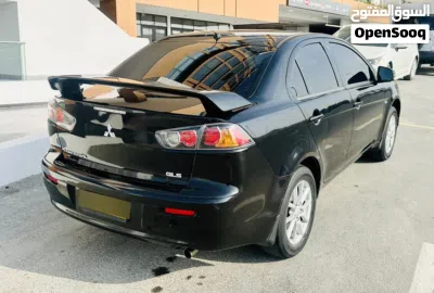 Mitsubishi Lancer GLS 4
