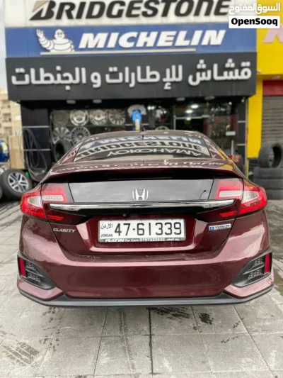 Honda Clarity Touring 2