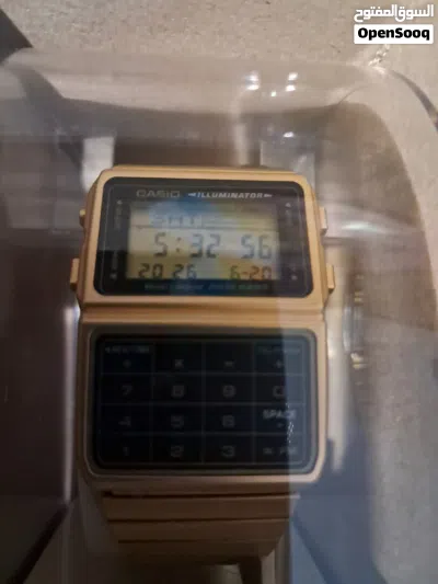 Casio Gold Calculator watch Iluminator NEW 3
