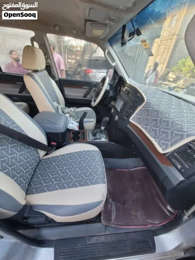 Mitsubishi Pajero GLS 4