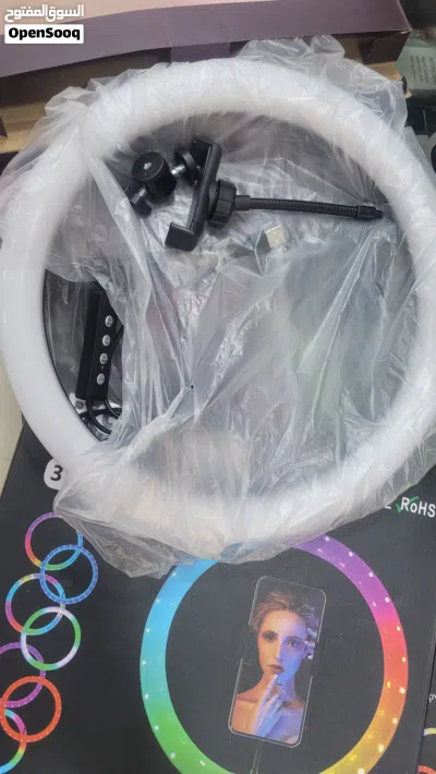 استند RGB للإضاءة الاحترافية حول تصويرك الى مستوى احترافي 2