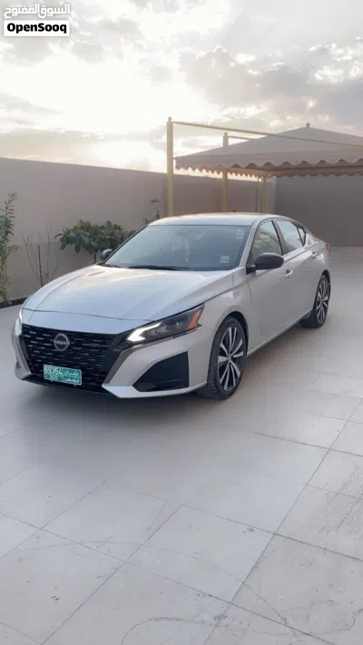 نيسان التيما S 2