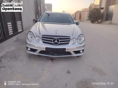 مرسيدس بنز الفئة-E E 200 4