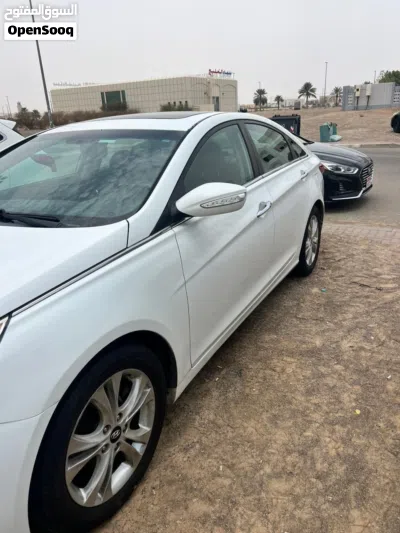 هيونداي اخرى 3