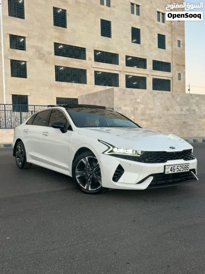 Kia K5 GT 4