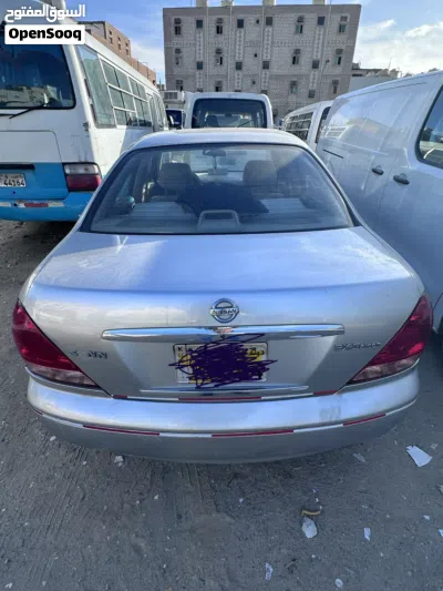 Nissan Sunny SL 3
