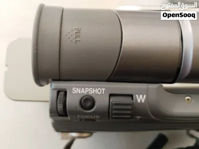 كمره فيديو jvc8تب نظافة شاحن بطارية مع 3اشرطه 8باناسويك جددا بطاريه حجم كبير بتصور اكثرمنساعاتزوم قو 3