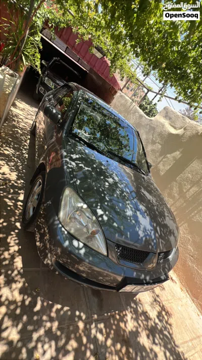 Mitsubishi Lancer GLX 2
