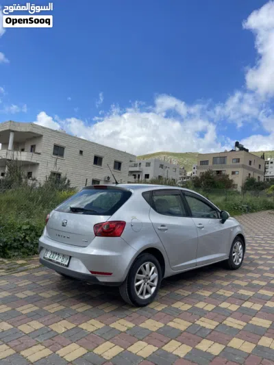 سيات إبيزا Standard 3