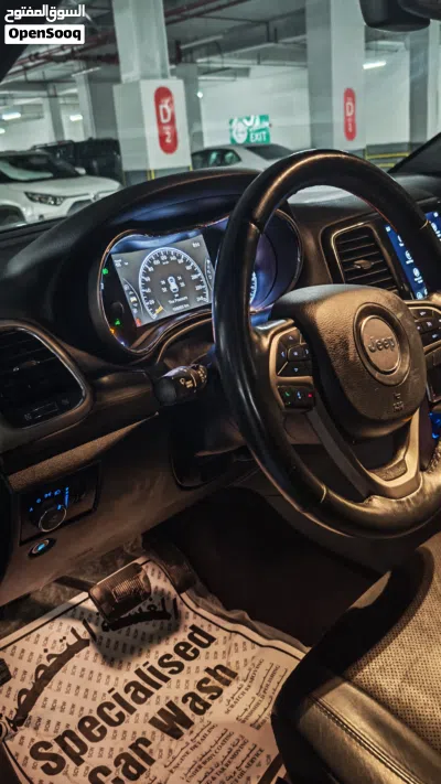 Jeep Grand Cherokee Altitude 2