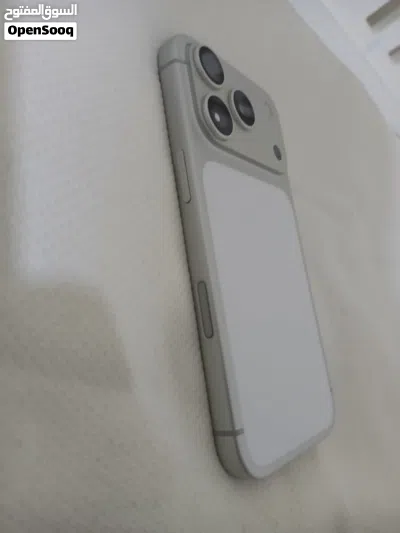 Iphone 17 pro for sale 3