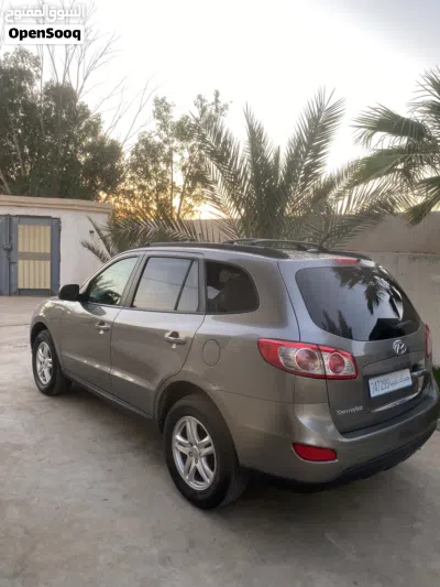 Hyundai Santa Fe GLS 3