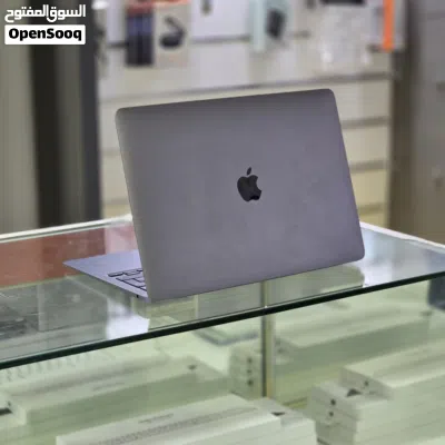 ماكبوك إير 2020 – M1 / 16GB RAM / 512GB SSD + شنطة MacBook Air 2020 – M1 / 16GB RAM / 512GB + Bag 4