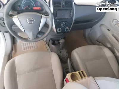 Nissan Sunny Standard 4