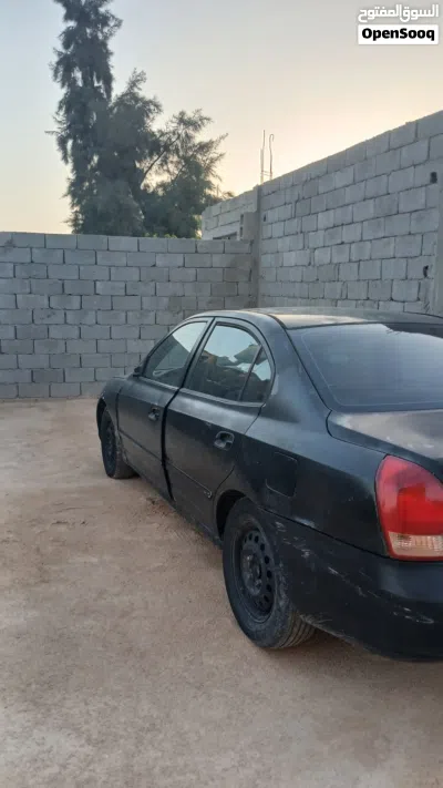 Hyundai Elantra SEL 3