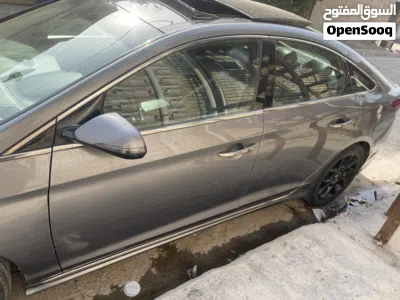 Hyundai Sonata Limited 4