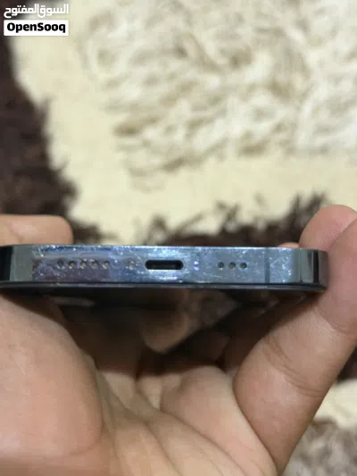 13 برو 256 قيقا بطاريه 80 نموذج M وتر بروف جهاز تبارك الرحمن التوصل وتس 4