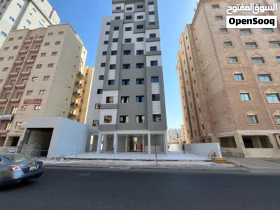 للإيجار محل + أدوار تجارية (على شارع رئيسي المغيرة) 3