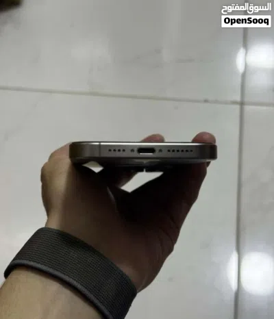 15 pro max natural titanium 2