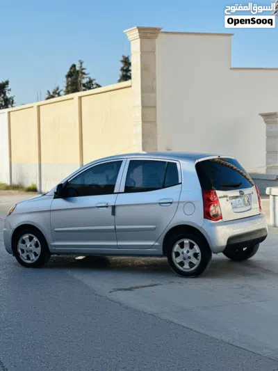 Kia Picanto EX 4