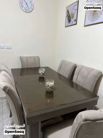 طاوله سفره 6 كراسي بسعر 150 دينار وكاله 2