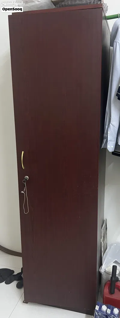 Single door cupboard 2