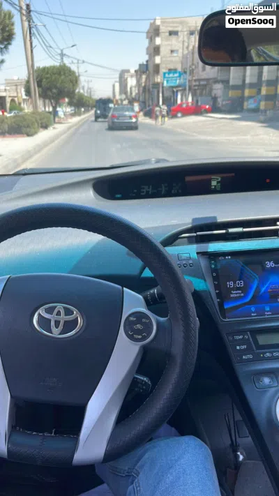 تويوتا بريوس Prius 3
