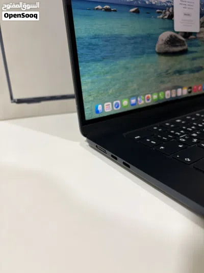 ماك بوك اير M3 حجم 15.3 رام 16GB 4