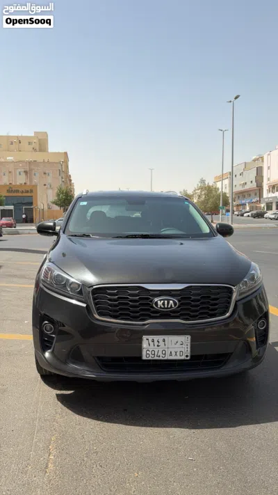 كيا سورينتو Standard 2