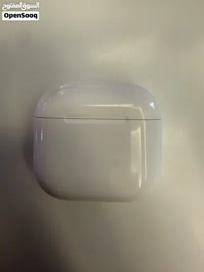 AirPods 4 مستعمل فردة شمال مع الكيس 2