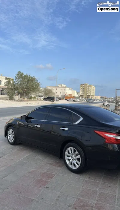 نيسان التيما S 3