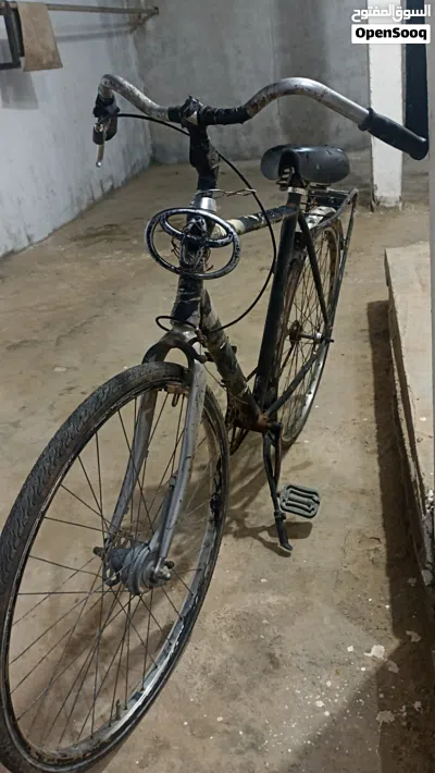 دراجة(HUBAR)نوع(Raleigh Style) تمشي جبلي وفلات دراجة رياضه خفيف مستعملة استعمال نضيف فرينو وترس جديد 3