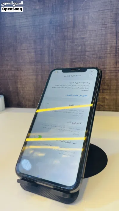 ايفون 11 نظيف مش مغير شي 2