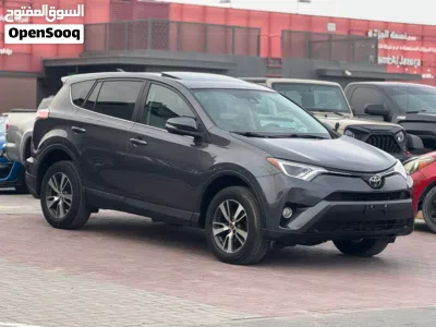 Toyota RAV 4 XLE 4