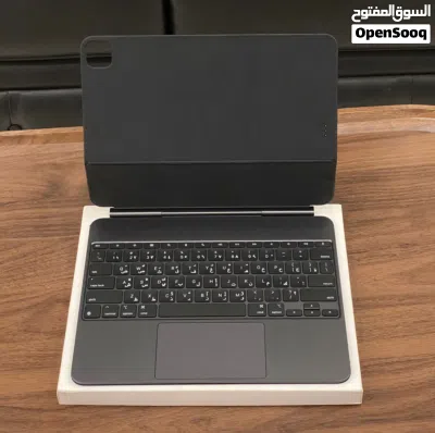 Apple Magic Keyboard For iPad Pro 13‐inch (M4) – English and Arabic/ iPad Pro 11-inch (M4) English 2