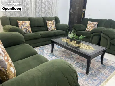 أطقم كنب امريكي خشب سويد ثقيل جدا اسفنج دانلوب والضهر هولو طبي الارضيات كوشوك متينه 4