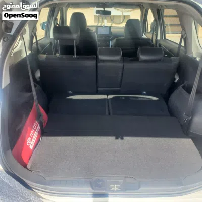 Toyota Veloz GLX 3