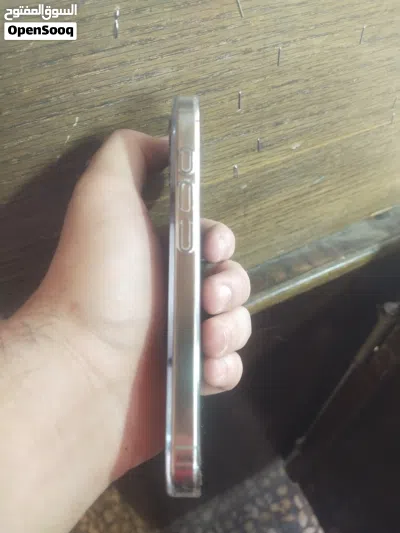 ايفون 16pro256 بطاريه نسبه 89 esim الجهاز ما في في اشي استخدام شخصي 4