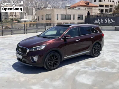 كيا سورينتو Standard 3