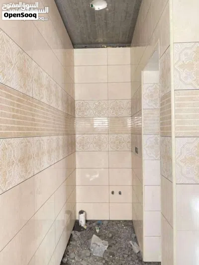 خلفه سيراميك ارضي جداري ودرج متفرغ 3