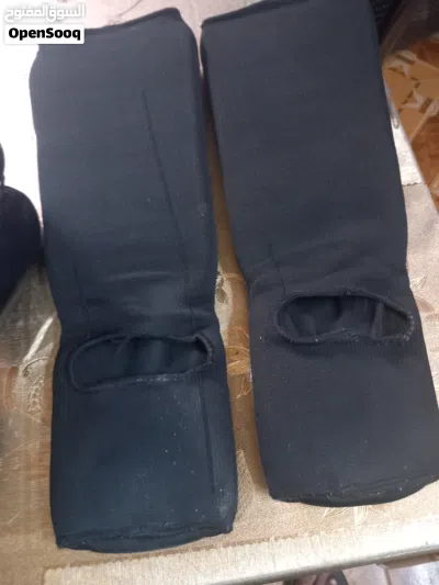 Boxing Gloves Leg pads 20dinar 3