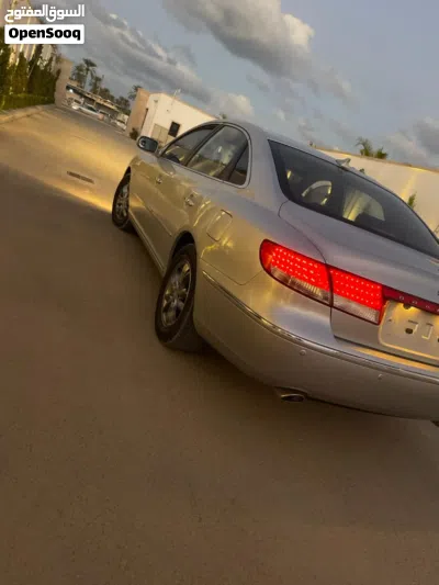 Hyundai Azera GL 3