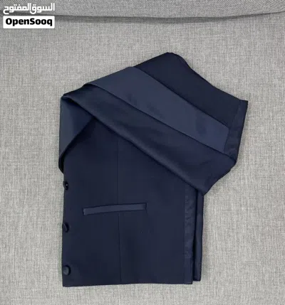 Elegant Brand Suit Size 52 Worn Once Made in Turkey بدلة كاملة ماركة اليغانت التركية مستعملة مرة فقط 3