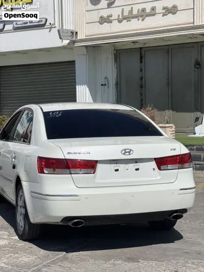Hyundai Sonata Standard 2