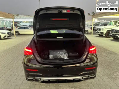 مرسيدس بنز الفئة-C C 63 AMG 4